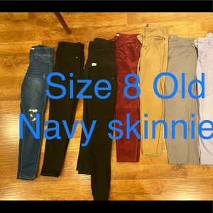 8 pairs of Old Navy pants size (8)